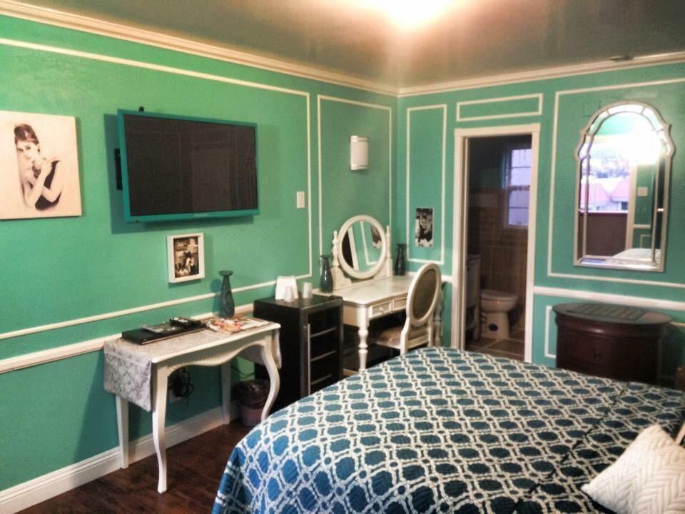 Travel Inn & Suites Викторвил Екстериор снимка