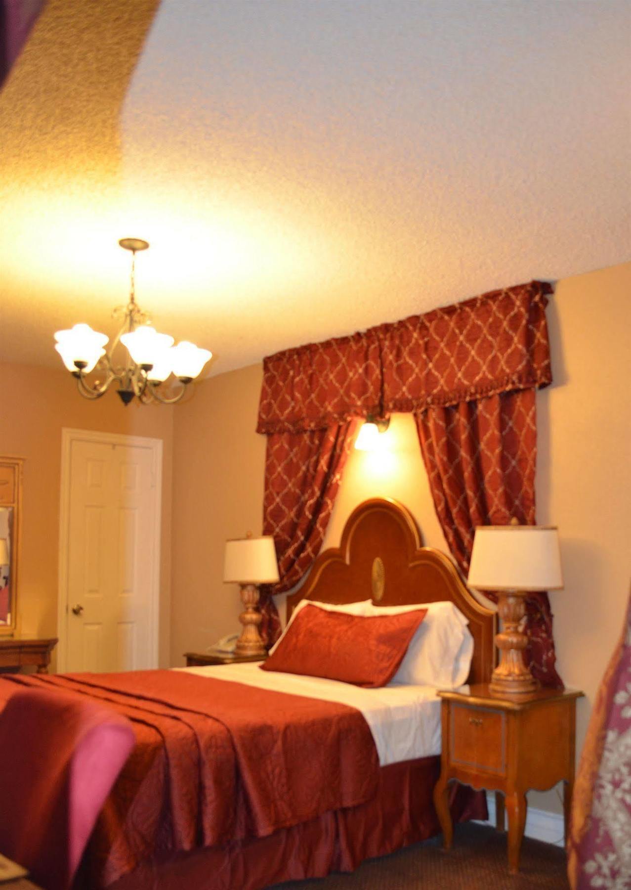 Travel Inn & Suites Викторвил Екстериор снимка